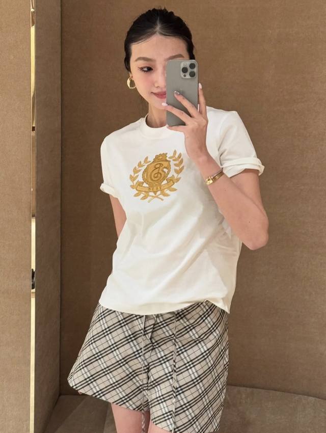 Prada Prada silver hot stamping round neck short sleeve T-shirt Fabric: 300g 26s