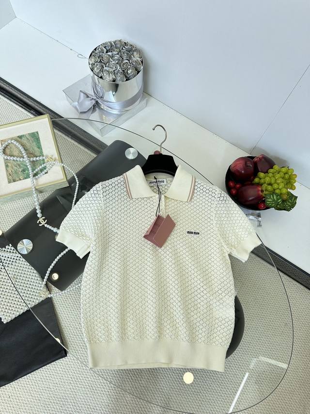 Dior 25 high-end versions are made of 300g high-density pure cotton. The fabric