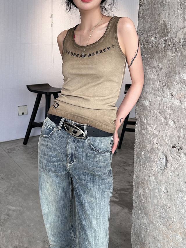 Exclusive supply of Bbr Warhorse Ribbon Stitching Shorts Gray The fabric is a si