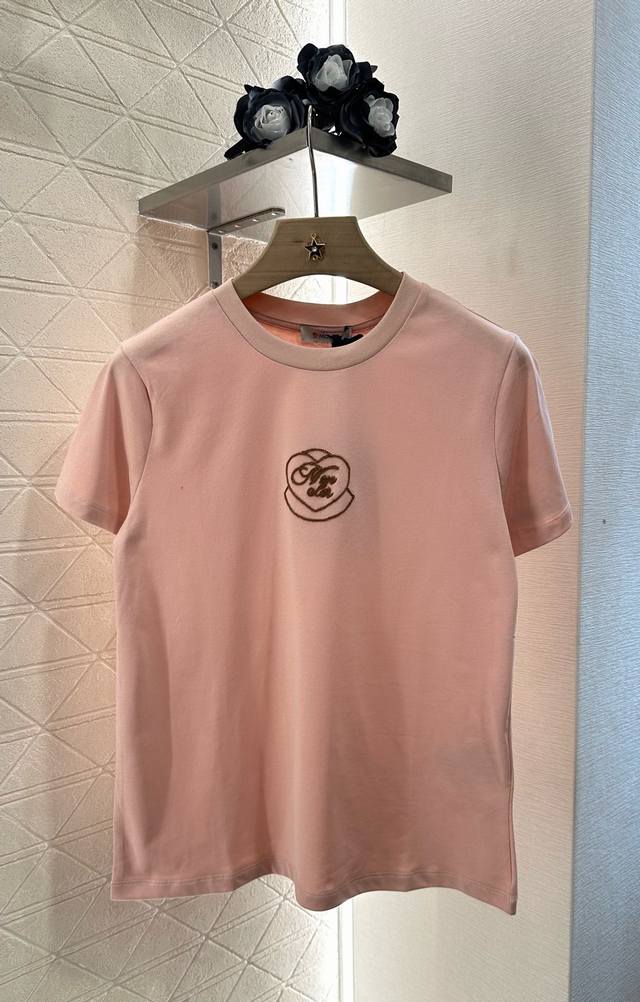 Model No. Y776 Celine classic letter print basic short-sleeved T-shirt Ce temper