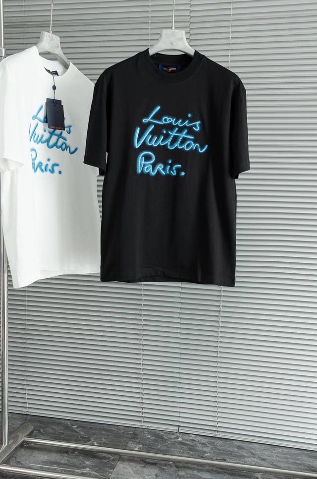 Louis Vuitton front and back pattern printed short-sleeved T-shirt Customized 24