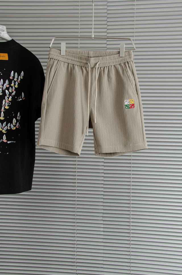 Miumiu2025Ss new striped letter logo knitted vest, customized Yb mercerized wool