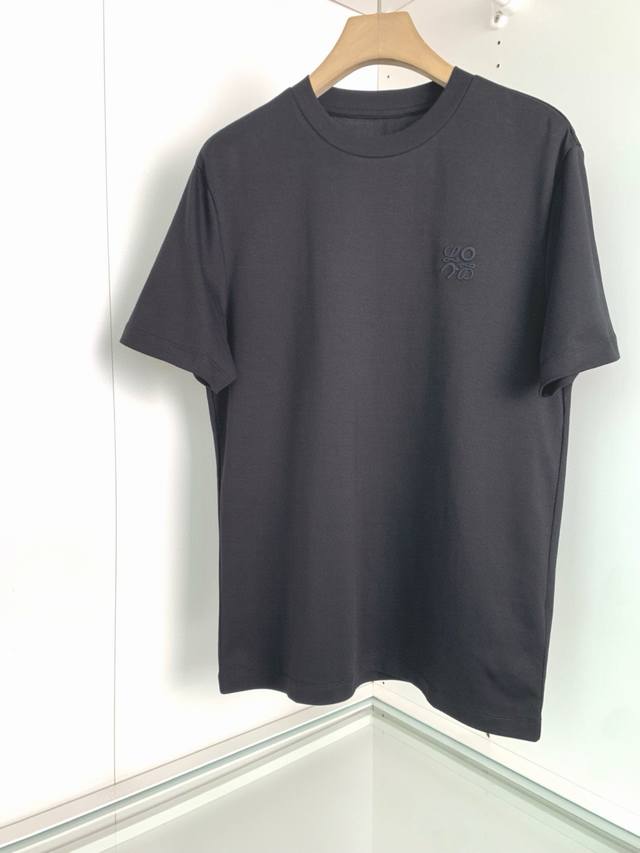 Dio Spring/Summer new short-sleeved T-shirt with star embroidery pattern. The fa