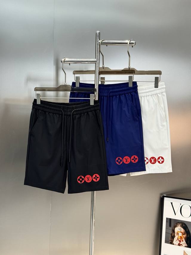 Top and shorts size: 36 38 40 Lp Stand-up collar wool short-sleeved top + shorts