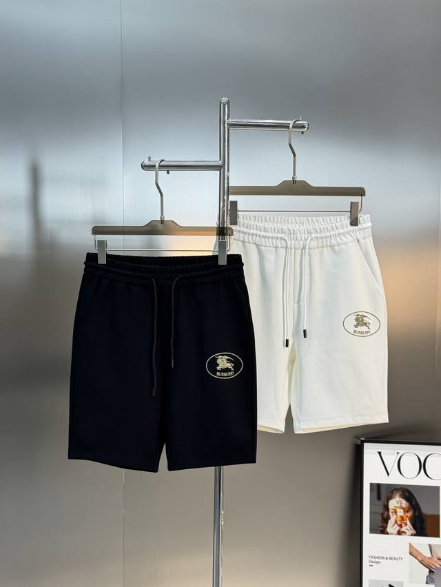 Loew*'s latest and most updated five-point denim shorts. Bought for 8900. Anothe