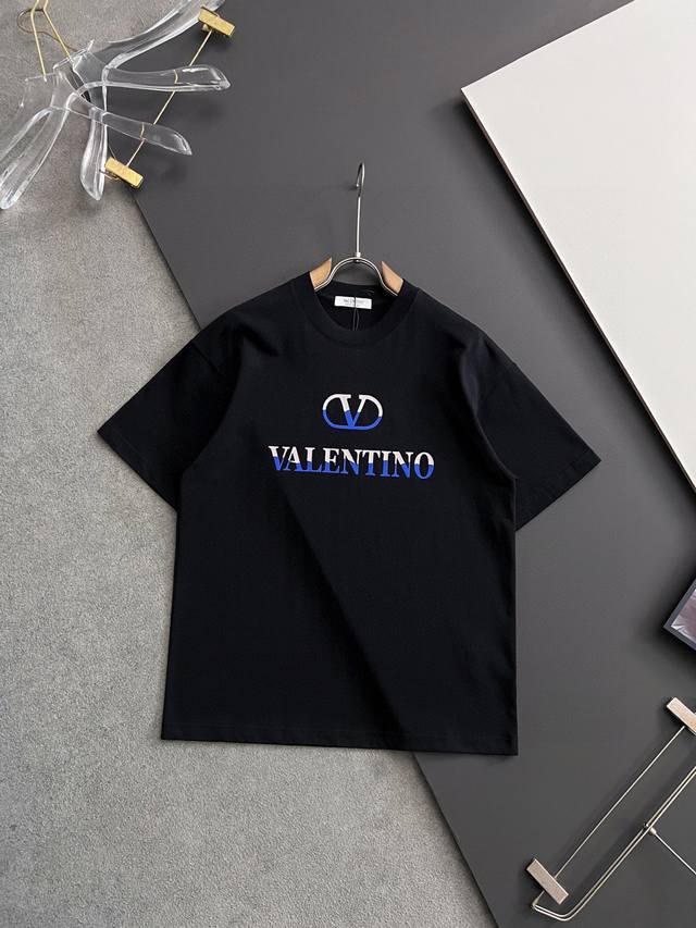 Vivienne cotton logo patch shorts, produced by OEM factory P New summer product