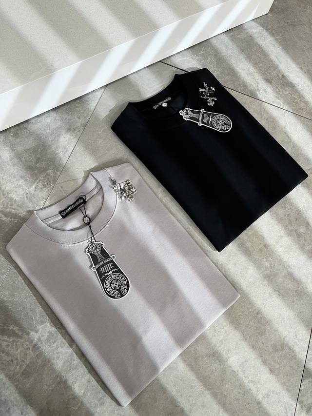 The same style as the catwalk C 25Ss The latest spring and summer holiday style