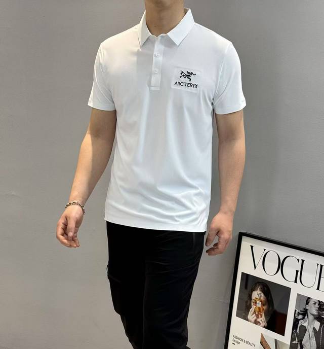 Di*25Ss Exquisite round neck heavy-duty embroidery stitching velvet design top,