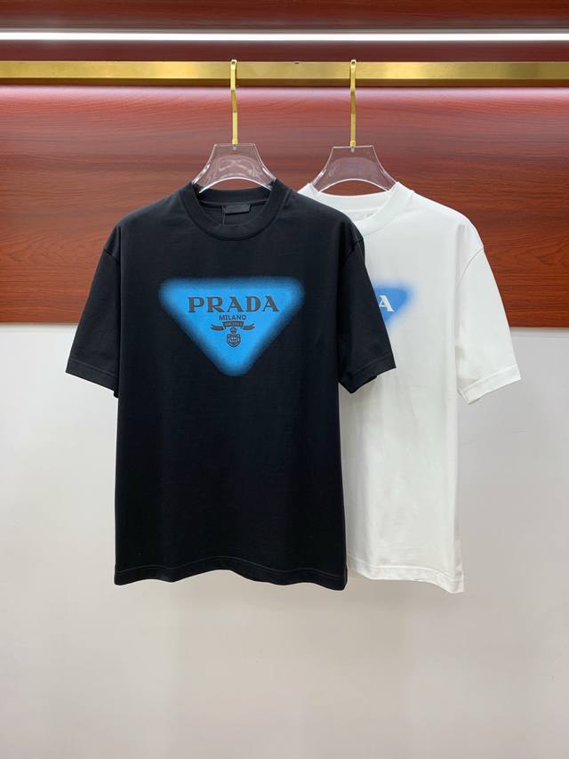 Moncl*25 Spring and Summer new diamond T-shirt Heavy hot diamond technology embe