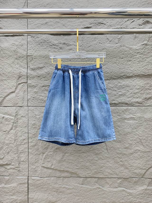 Fashionable must-have 25Ss Classic leather label decorated denim shorts These pa