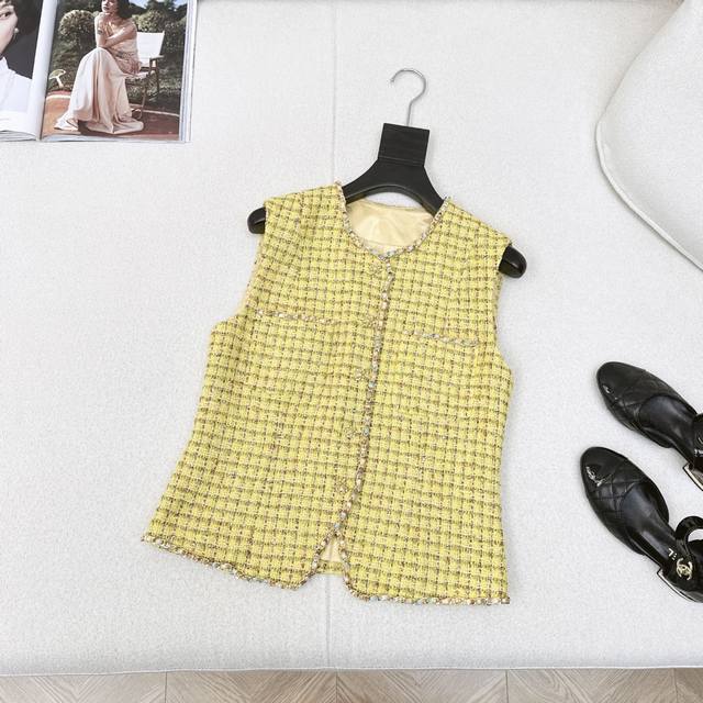Prad*custom classic triangle brand stitching contrast color slim short sleeve dr