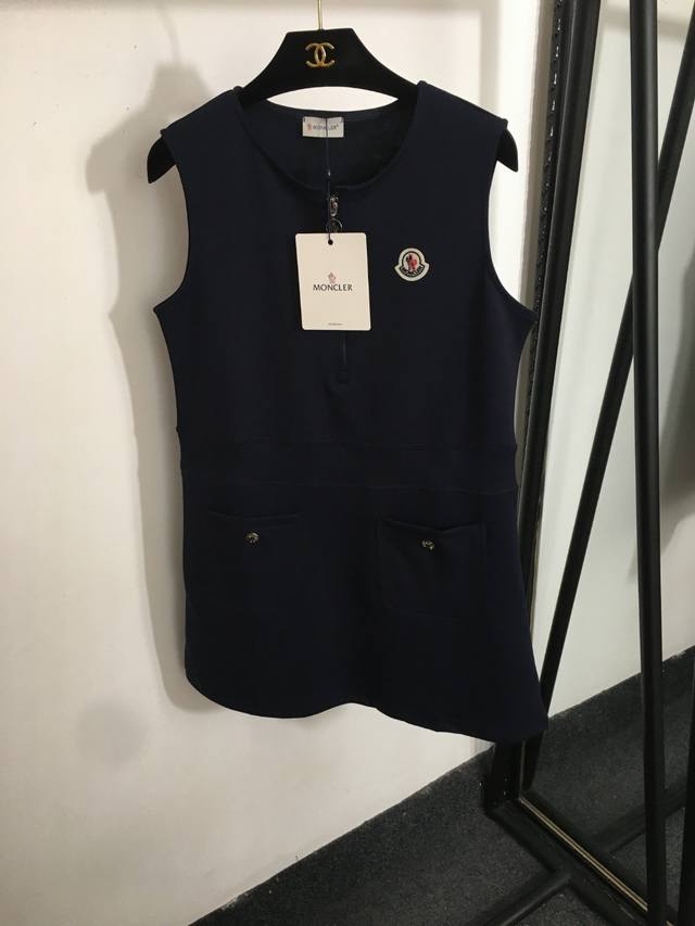 Miumi* 25Ss new lapel dress with pleated skirt and belt, elegant style, single c