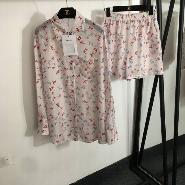 Miumiu25Ss new spring and summer intellectual sports style sun protection jacket