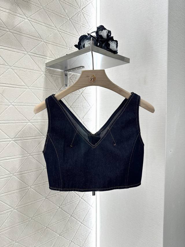 Fend* 25Ss Spring and Summer New Classic Monogram Pattern Printed Suspender Top
