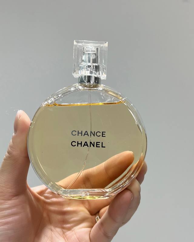 Good stuff is here! Chanel pink Chance Women's Hair Mist Soft Eau de Toilette Ml