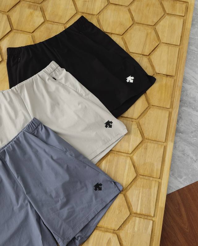 Details Descente Running Series Running Fitness Men's Woven Shorts Summer New Pr