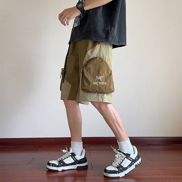 Arc'teryx shorts. Workwear style! Available. Summer casual workwear shorts must