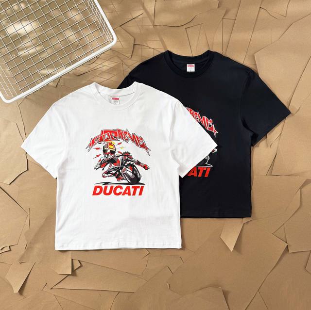 Supreme Ducati Motorcycle Rider Printed Short-Sleeved T-Shirt The American fashi