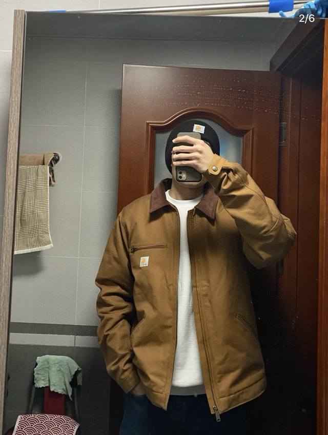 Matching information picture Carhartt Detroit work jacket