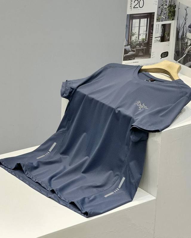 New arrival Bird House's new summer product comes with an icy feel, breathable,