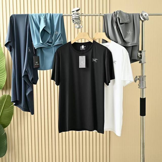 New arrival breathable sweat-absorbent men's quick-drying short-sleeved T-shirt!
