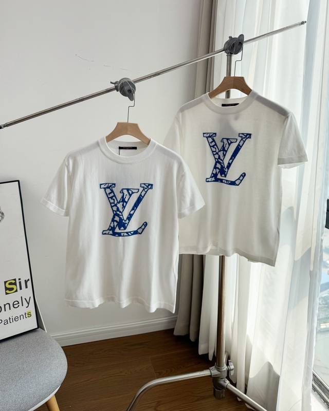 Pure Original Top Original Reproduction - Louis Vuitton Fw23 Logo Letter Loose C