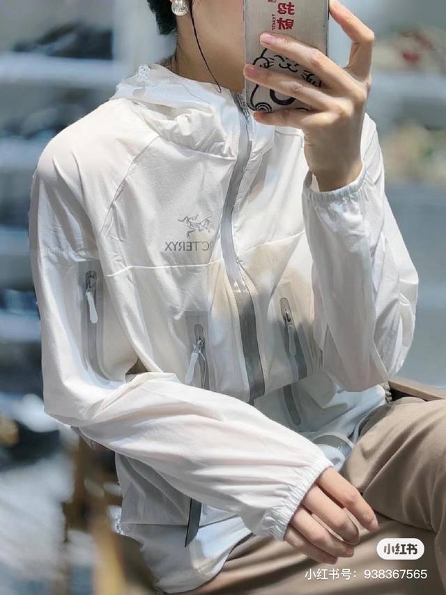 Arc'Teryx Squamish Series Sun Protection Lightweight Wind Shell Skin Jacket Sell