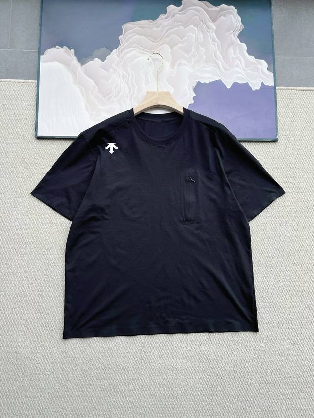 Descente outdoor quick-drying breathable short-sleeved T-shirt uses the new ice