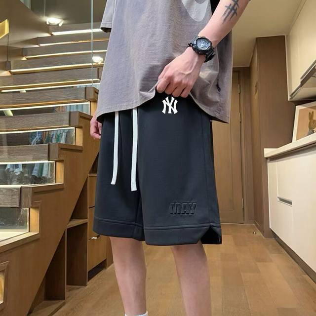 New arrival Mlb Yankees classic Ny Terry summer new casual shorts are now availa