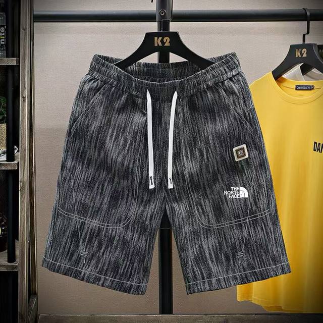 New arrival The North Face Tnf classic simple imported printed small label men a