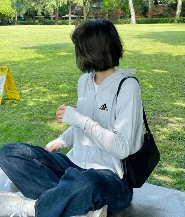 High-end Adidas basic versatile loose couple sun protection clothing, no feeling
