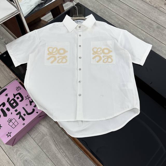 Loewe co-branded new model with large logo embroidered on the chest, short-sleev