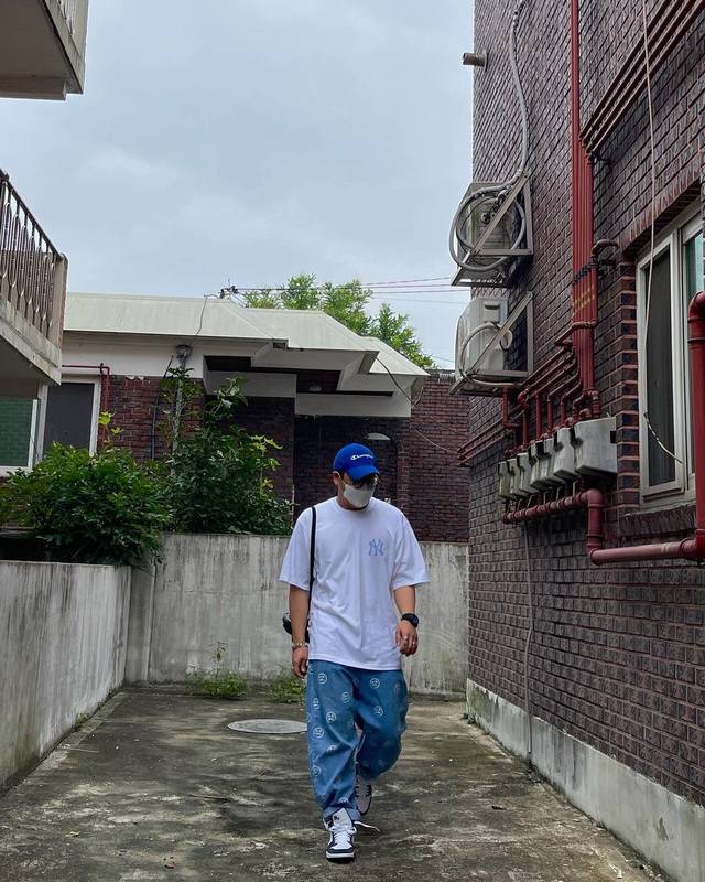 Mlb-La South Korea's new blue ocean totem couple short-sleeved Product parameter