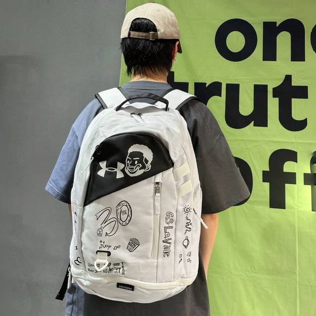 Ua Under Armour splicing side logo graffiti backpack basketball bag men and wome