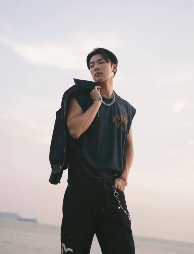 ؼNew Fukushin sleeveless vest upper body picture Evisu Fukushin 2025 summer men'
