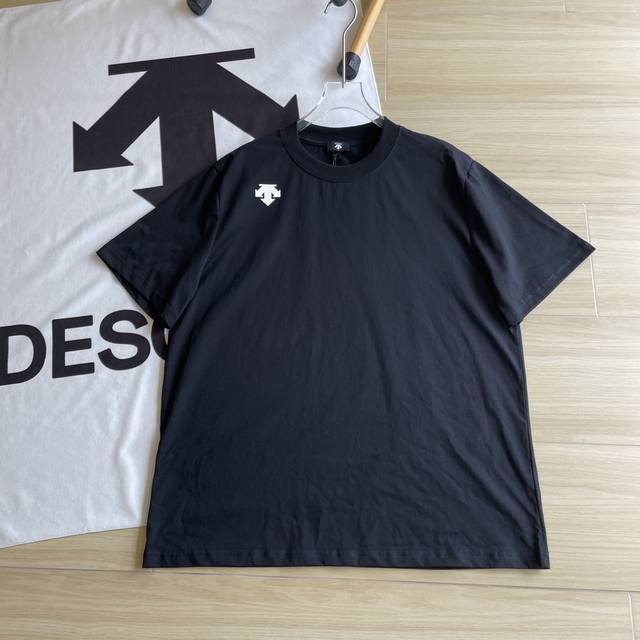 Main picture + details Summer short-sleeved Descente 25Ss new letter printing lo