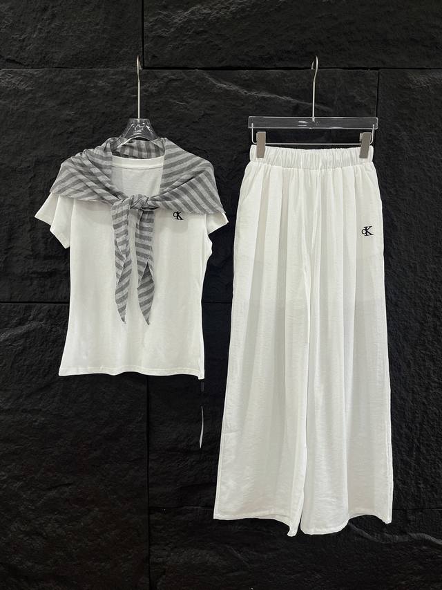 Calvin Klein Ck letter embroidered V-neck short-sleeved T-shirt elastic waist tr