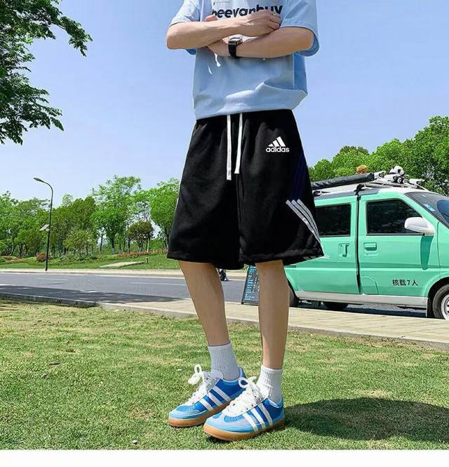 for Adidas three-stripe classic sports breathable shorts. The timeless classic l
