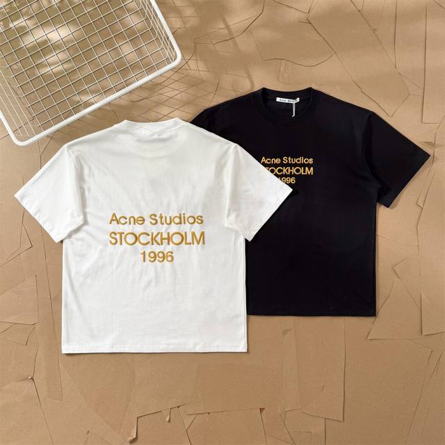 Acne hot stamping foam letter round neck short sleeves 123 The fabric is made of