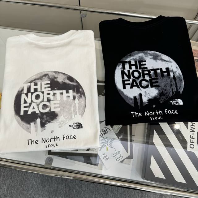 The North Face 25Ss Tnf moon print on the back, a popular item on Xiaohongshu, w