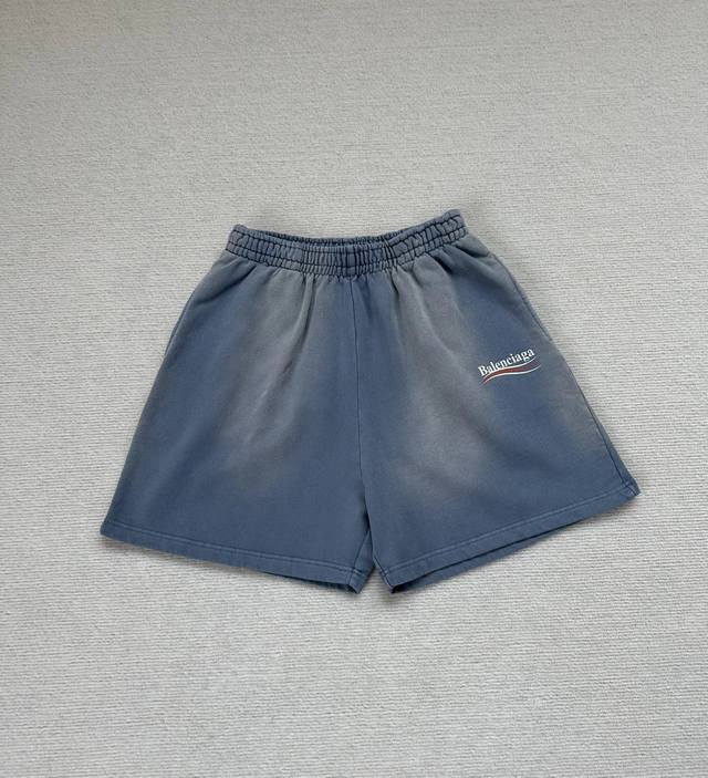 Balenciaga washed gray-blue gradient color cola couple shorts The quality of thi