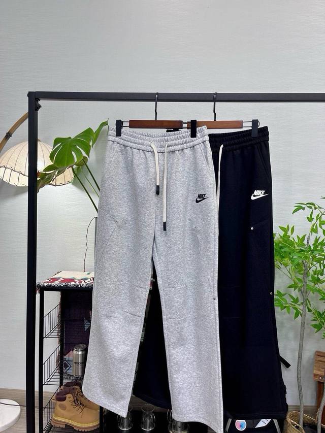 Nike American rivet straight pants Nike American rivet straight pants sweatpants