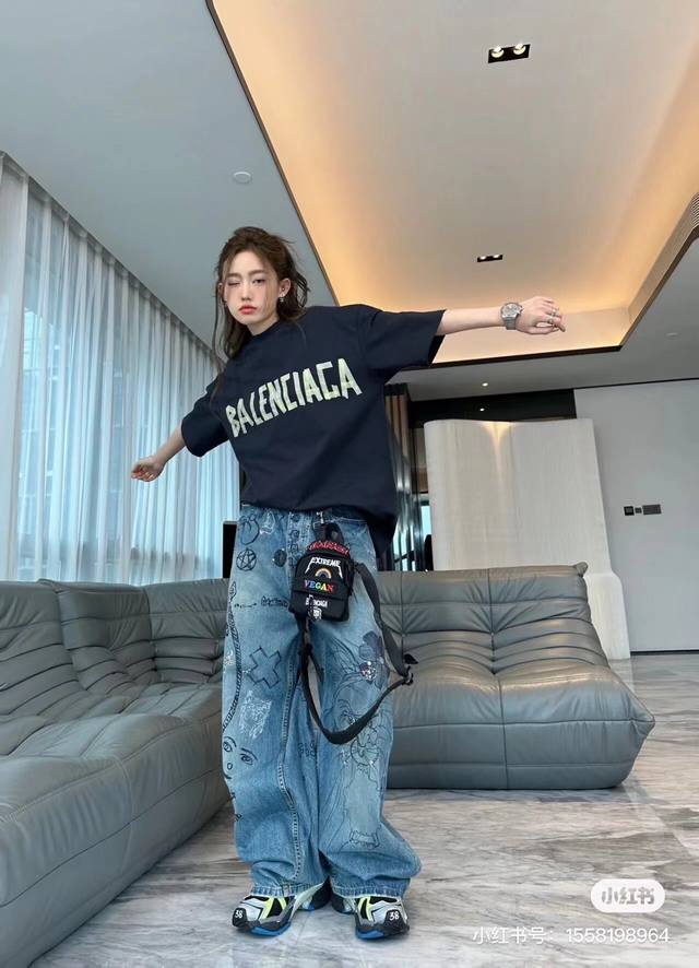 Balenciaga yellow tape retro slogan short-sleeved T-shirt Made of 230g double ya