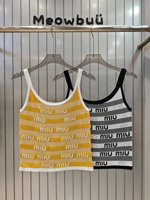 Miumiu Miu Miu letter jacquard five-pointed star hollow striped knitted camisole