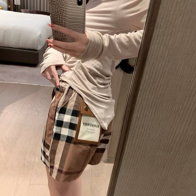 Burberry Bbr custom letter leather pocket checkered cut drawstring elastic waist