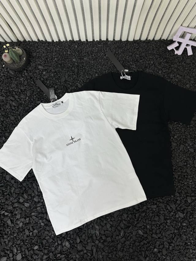 Stone Island new back disc logo couple short-sleeved T-shirt, this is simply the