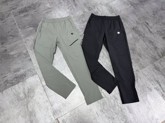 Descente Light Outdoor Commuter Men's Sports Pants Seasonal thin and silky trous