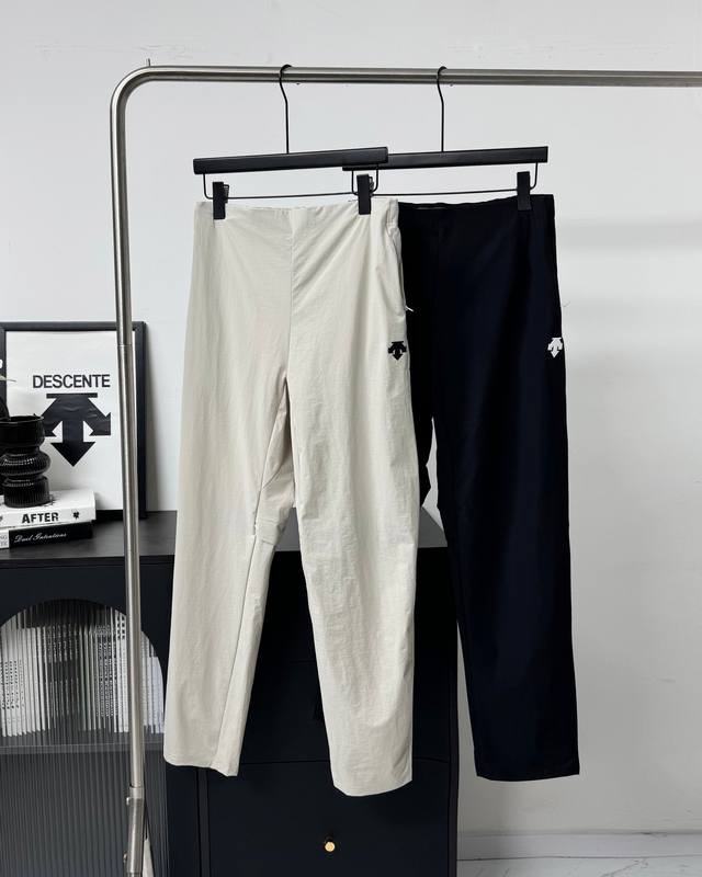 Descente Pt Zerotraining series woven, light, comfortable, versatile, brand logo