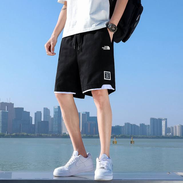 The North Face 25Ss new three-color high-quality casual thin work shorts silicon