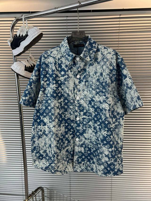 Product name: Lv 25Ss summer new style old flower nostalgic washed denim short s